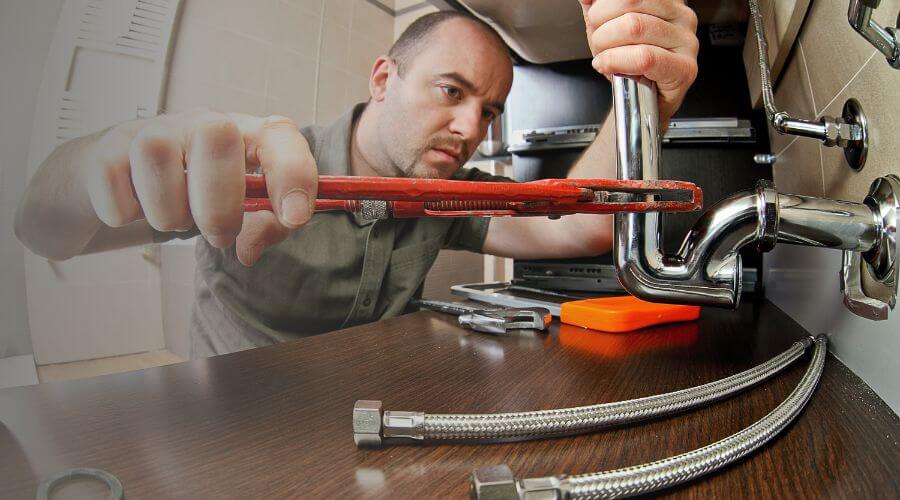 Professional Tankless Water Heater Installation in Pearsall, TX